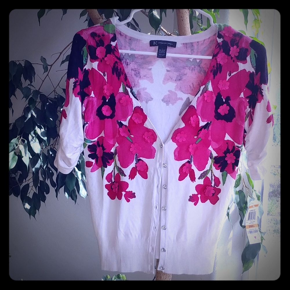NWT Floral Cardigan